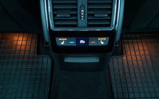 Skoda Superb cena 99899 przebieg: 83236, rok produkcji 2019 z Jedlina-Zdrój małe 326